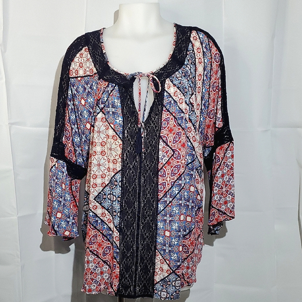 Jessica Simpson Alaya Bandana/Western Print 3/4 Sleeve 100% Viscose Top - 1X